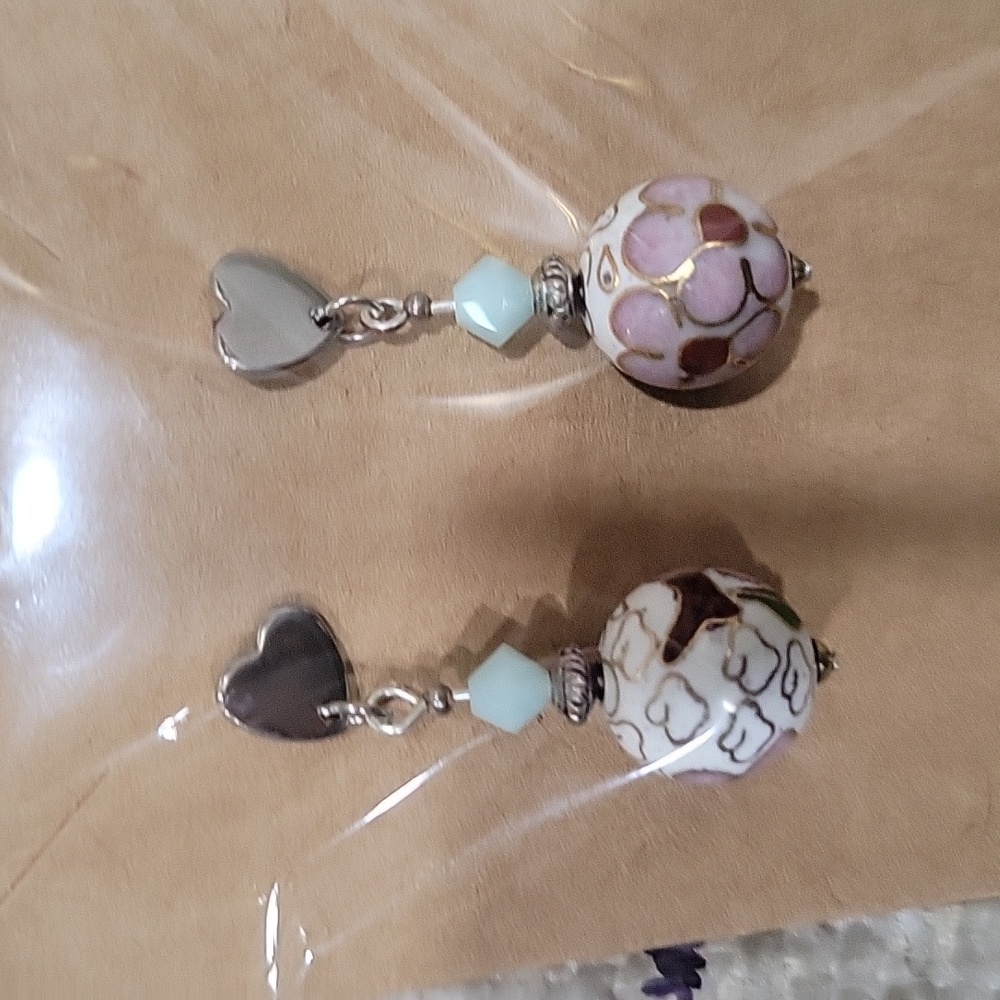 Earrings - Picture 2 of 3